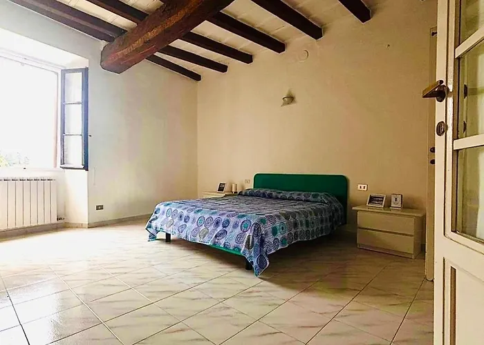 Unique House In The Ancient Monastery Of Eremo Di San Donato Feriehus *