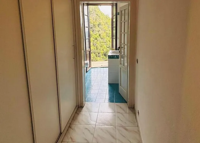 Unique House In The Ancient Monastery Of Eremo Di San Donato Feriehus