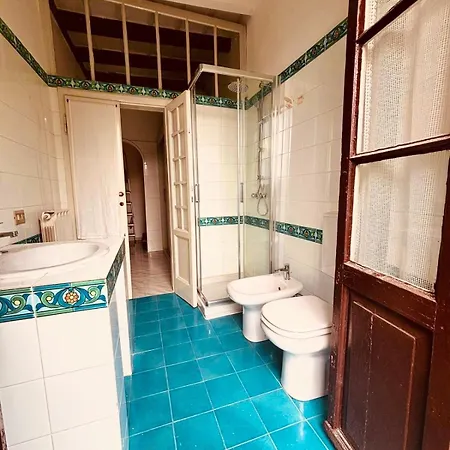 Unique House In The Ancient Monastery Of Eremo Di San Donato Vakantiehuis *