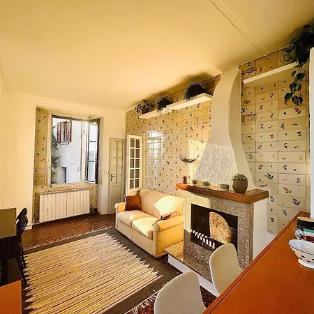 Unique House In The Ancient Monastery Of Eremo Di San Donato Vakantiehuis *